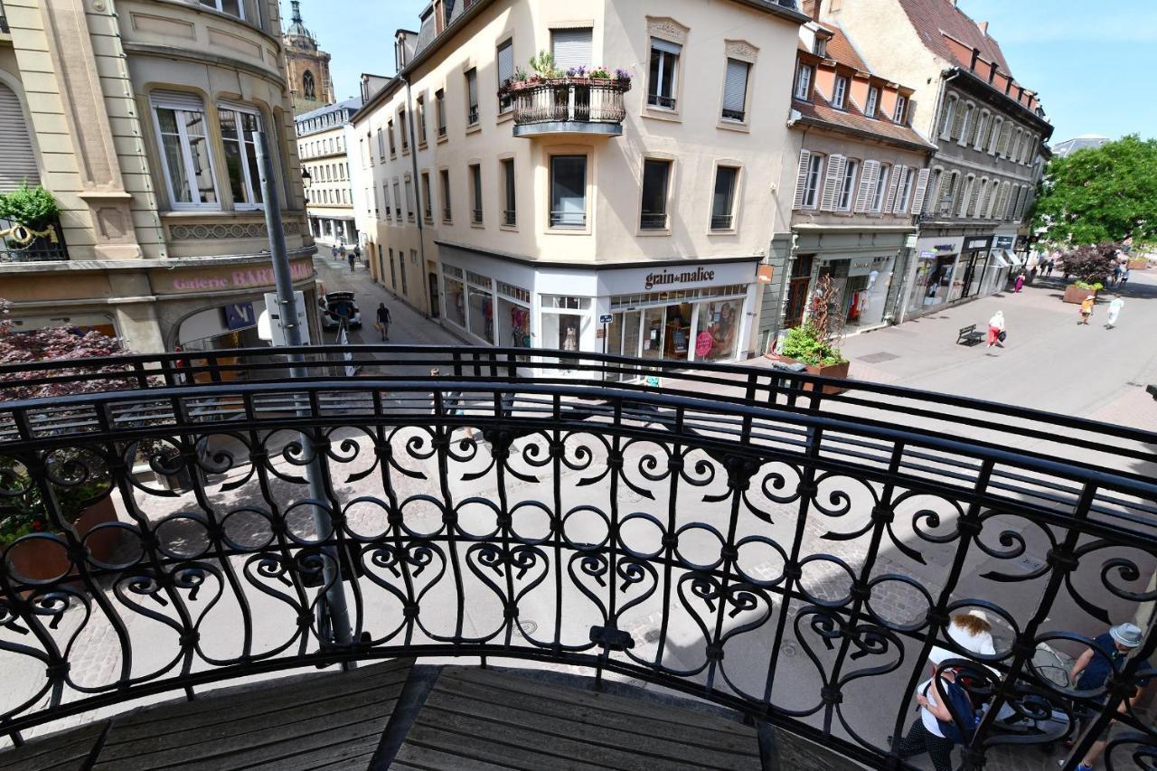At Home In Colmar - City Center Buitenkant foto